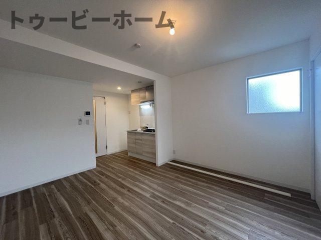 拡大写真:ジーメゾン狭山東三ツ木トレリーヴ 3階301の使いやすい居間です