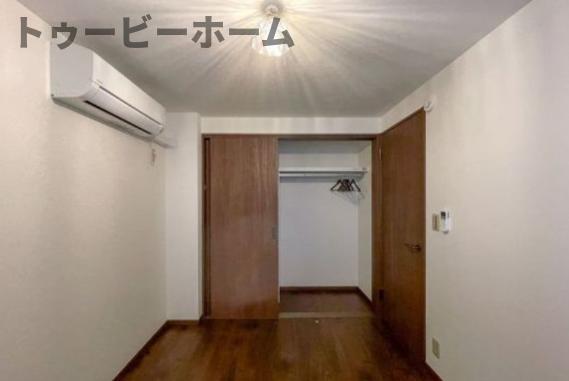 拡大写真:ハナブキ壱番館 1階101の内装は落ち着いています
