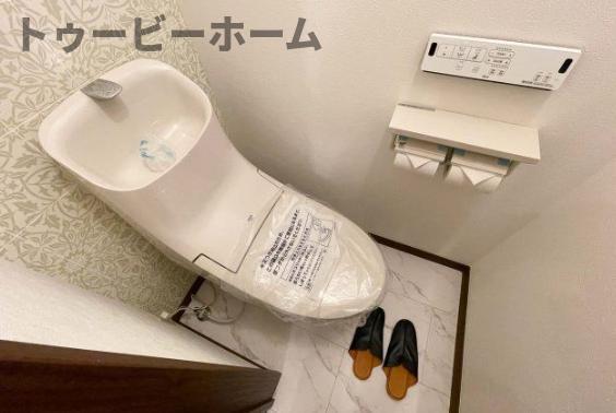 拡大写真：ハナブキ壱番館 2階202のシンプルで使いやすいトイレです