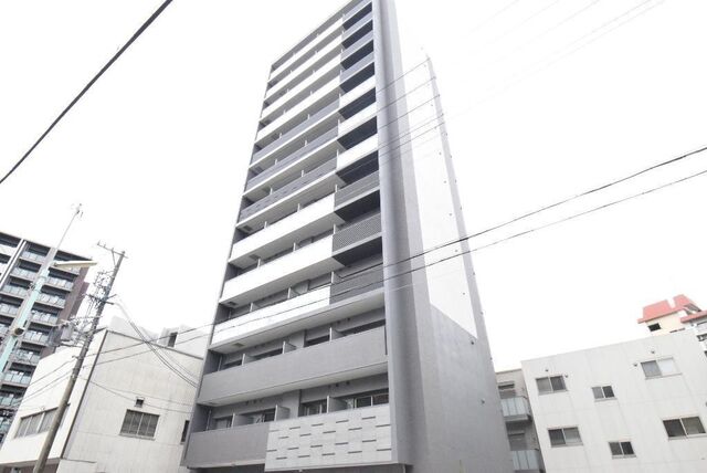 SOLメイクス新栄の外観