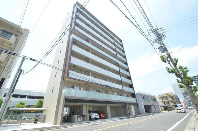 ルーエ金山の外観
