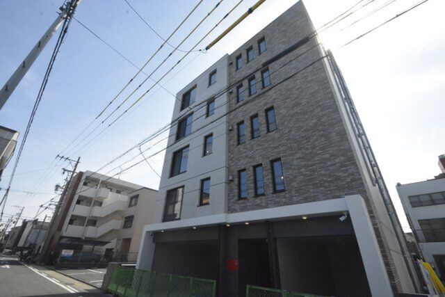 quador noie 今池の外観
