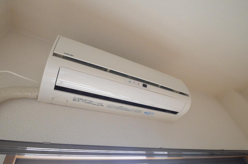 拡大写真:浅井ビル 3階304のエアコン