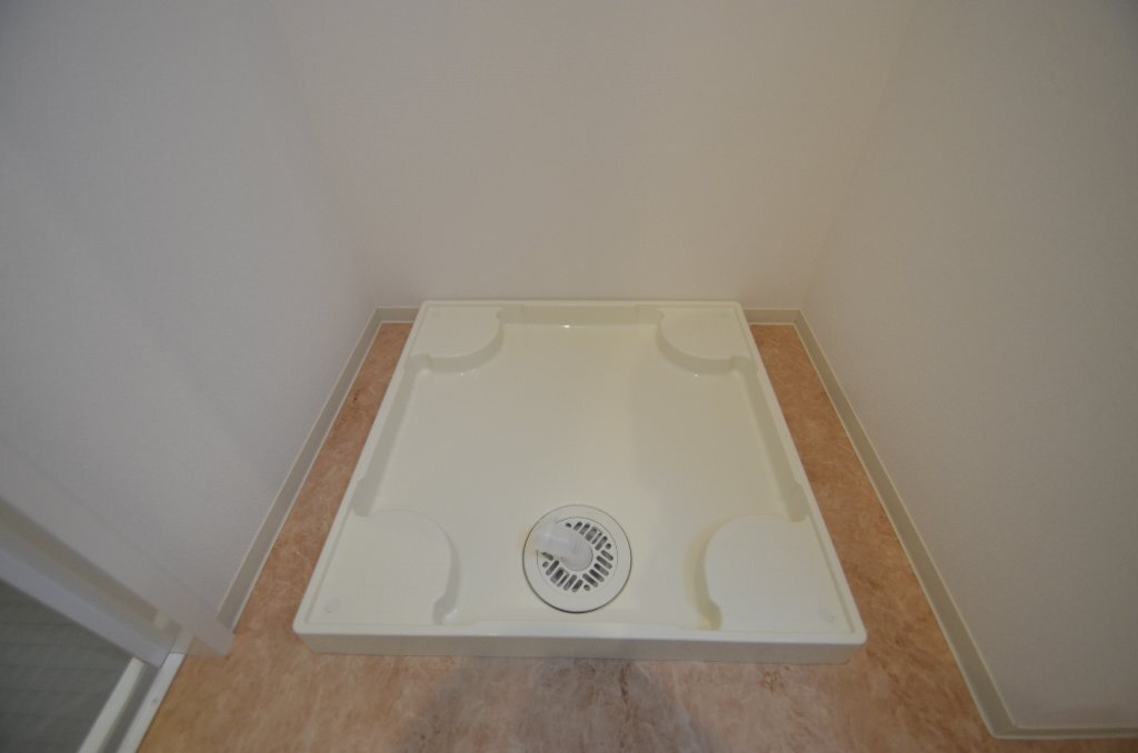 拡大写真：Naviglio　Palazzo 9階901の洗濯機置場