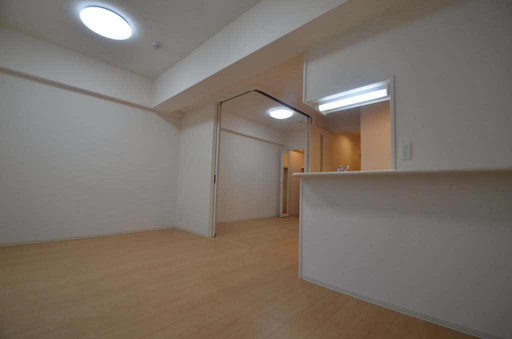 拡大写真：Naviglio　Palazzo 9階901の居間