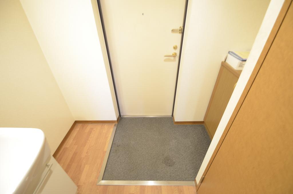 拡大写真:サニー金山 4階403の玄関