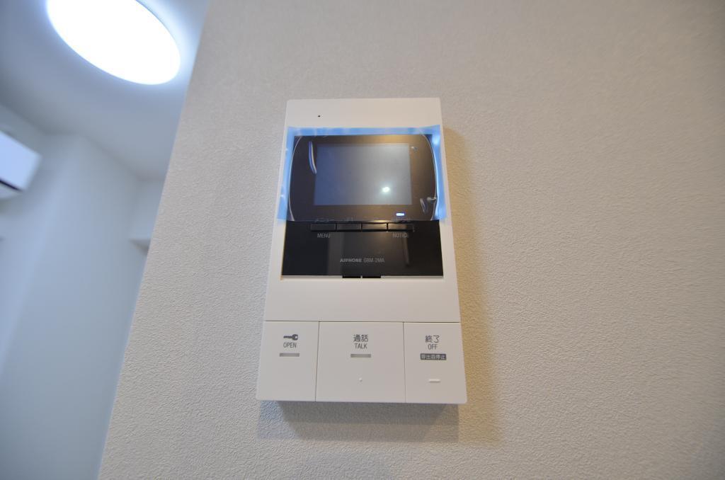 拡大写真：ラグゼナ浄心 8階802のカメラ付インターホン