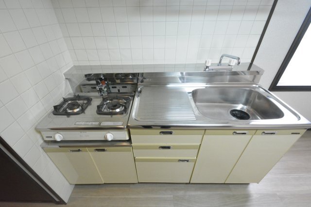 拡大写真:愛知和光ビル 3階302のキッチン