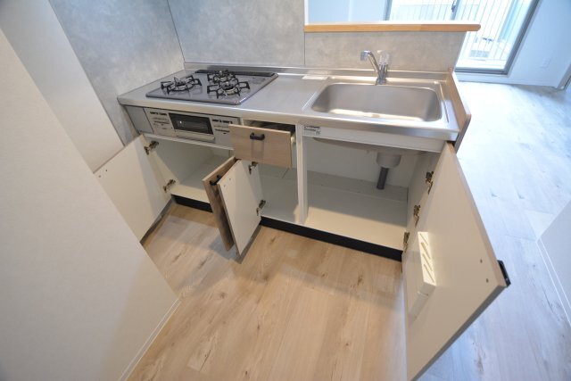 拡大写真:ポルタニグラサウス 4階402のキッチン
