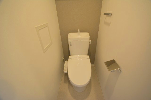 拡大写真:S-RESIDENCE高岳bresa 2階205のトイレ