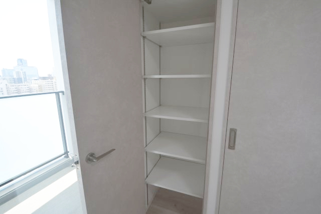 拡大写真:S-RESIDENCE高岳bresa 2階206の収納