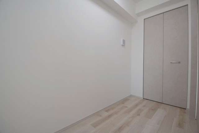 拡大写真:S-RESIDENCE高岳bresa 2階206の居間