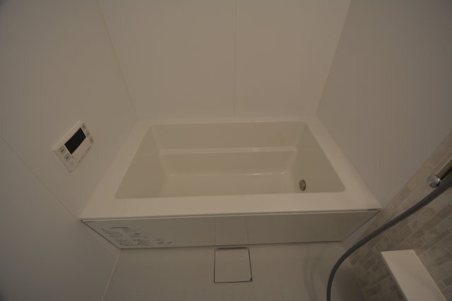 拡大写真:S-RESIDENCE高岳bresa 2階208の風呂