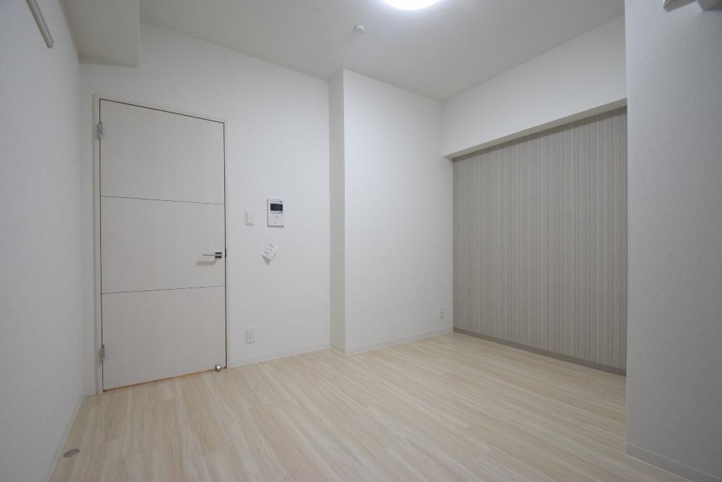 拡大写真:IE伏見 3階301の居間
