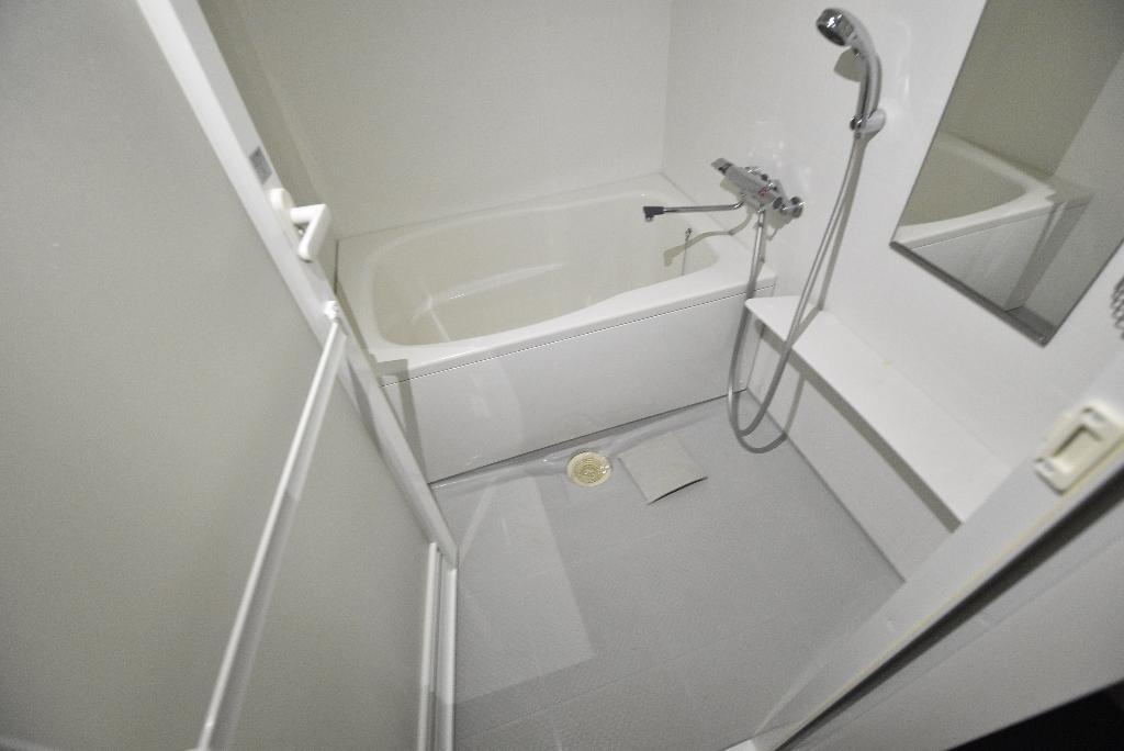 拡大写真:CASA+α名駅南 8階802の風呂