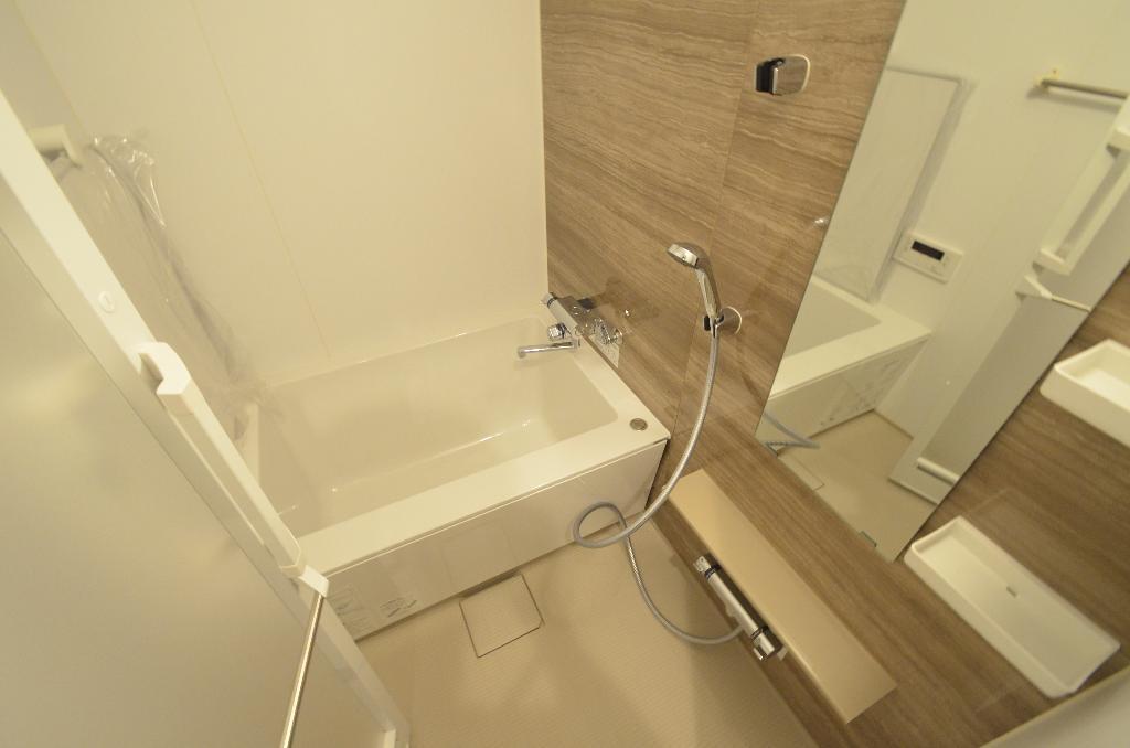 拡大写真:AMBER HOUSE Horita (アムバーハウス ホリタ) 5階501の風呂