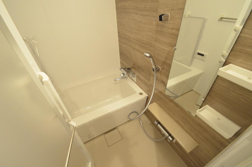 拡大写真:AMBER HOUSE Horita (アムバーハウス ホリタ) 5階501の風呂