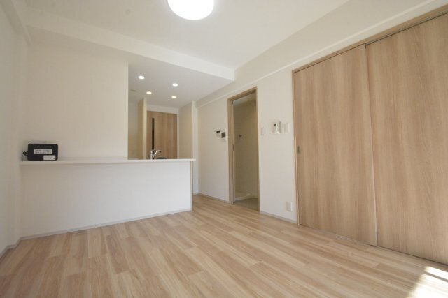 拡大写真:S-RESIDENCE高岳ardent(アーデント) 9階901の居間