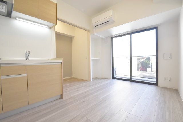 拡大写真:ストーリア名古屋城西 6階601の居間