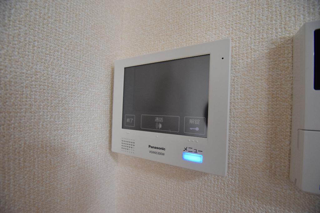 拡大写真:サンラモン本山Ⅱ 1階201のカメラ付インターホン