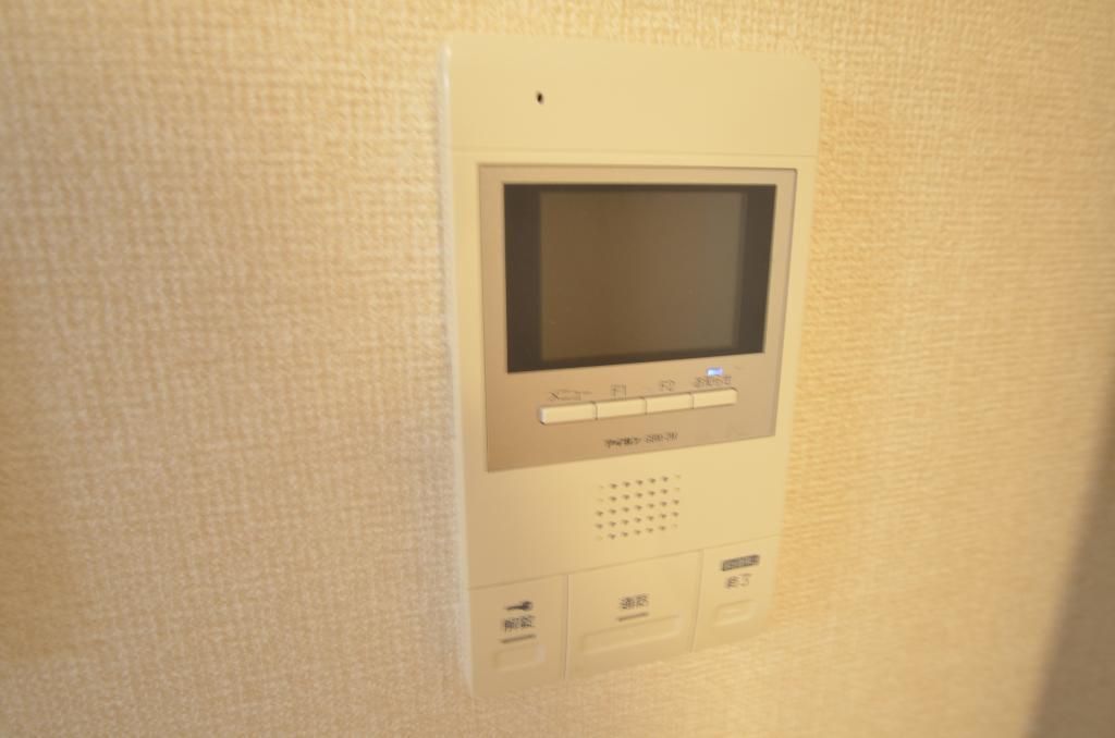 拡大写真:エポラール東別院 3階301のカメラ付インターホン