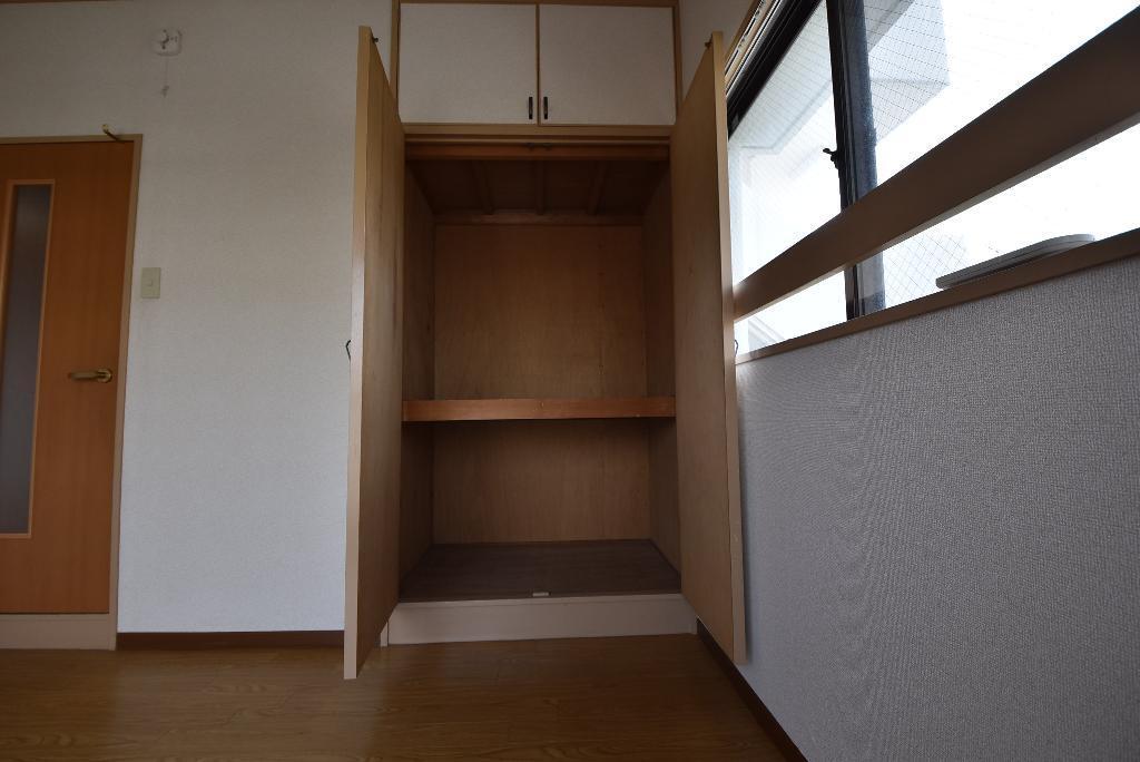 拡大写真：寺山パークハイツ 4階405の収納
