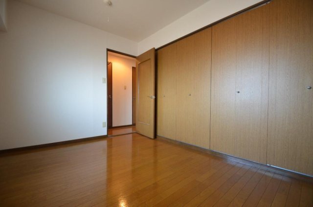 拡大写真:サニーコート坂野 3階302の洋室