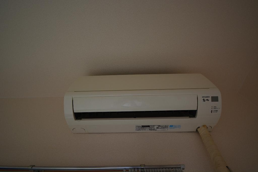 拡大写真：フレア 3階306のエアコン