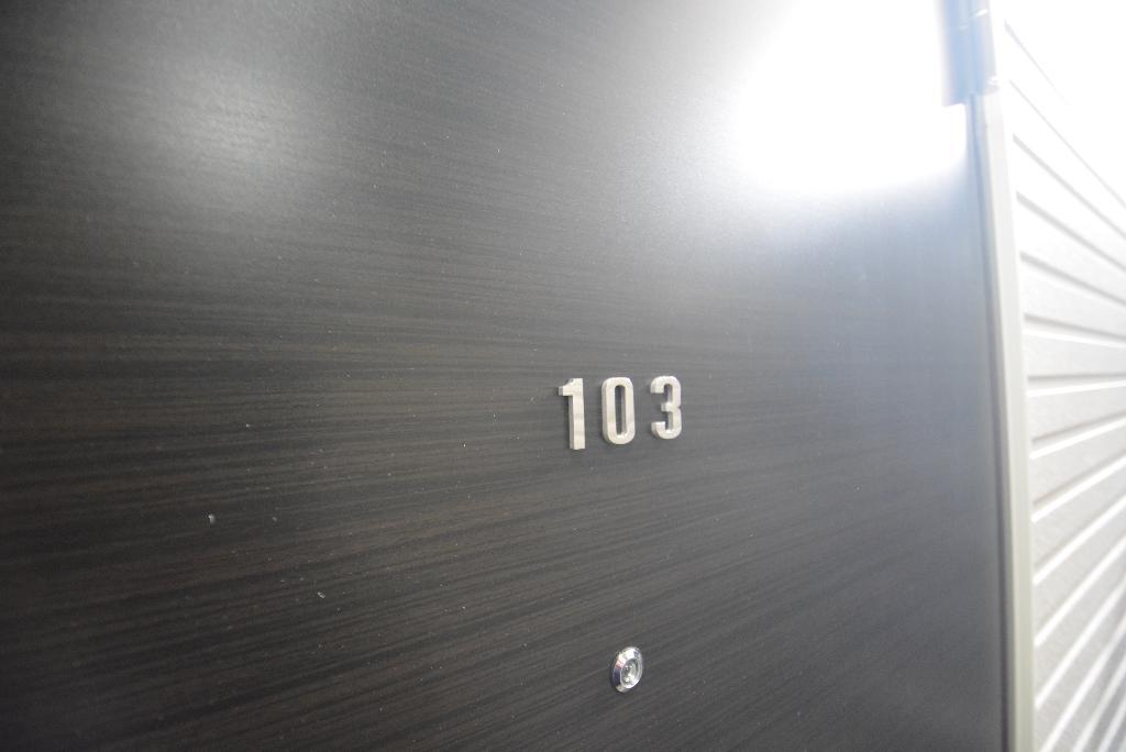 拡大写真:F asecia-hk 1階103の給湯機
