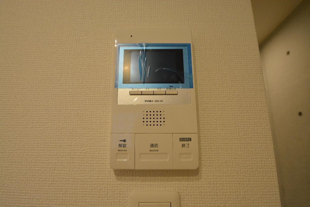 拡大写真:Branche千種公園(ブランシェ) 1階101のカメラ付インターホン