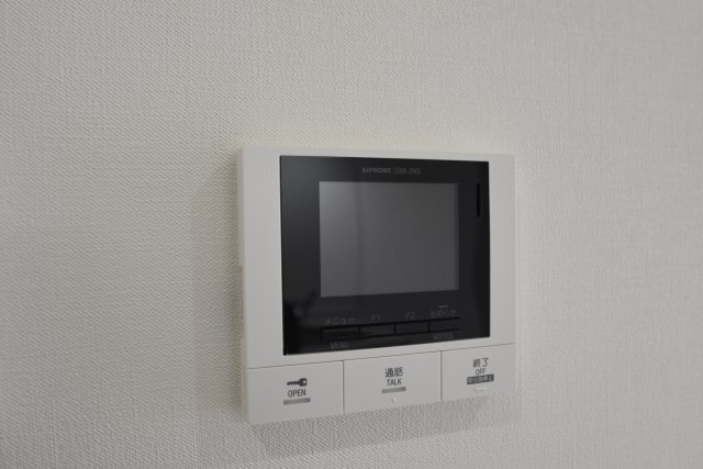 拡大写真:アイナ ルアナ ウル 3階302のセキュリティ