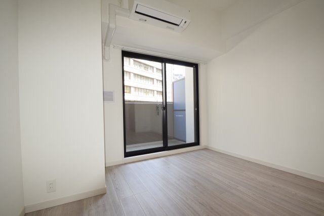 拡大写真:S-RESIDENCE名駅北alesia(アレシア) 2階202の居間