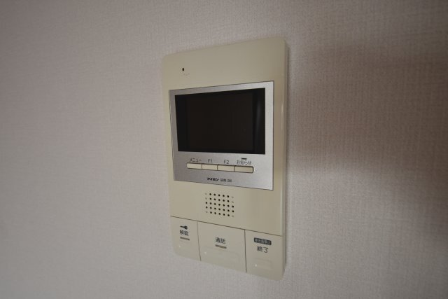 拡大写真:ラトレ白鳥 6階601のセキュリティ