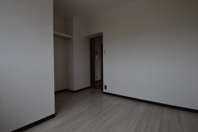 拡大写真:コーポやすり苑 2階205の内装