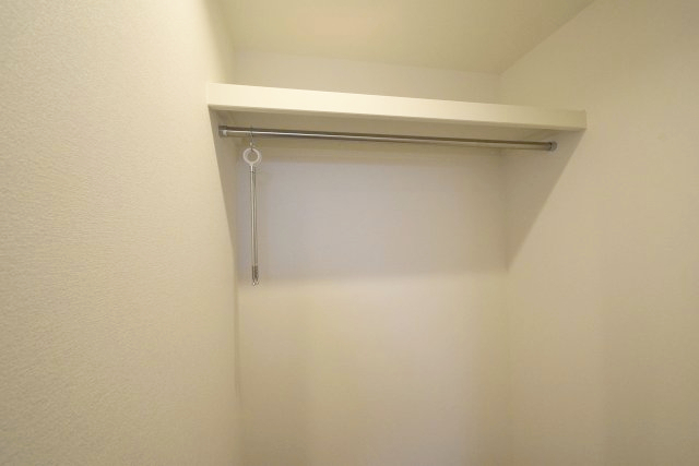 拡大写真:メイクスアート名駅WEST 6階604の収納