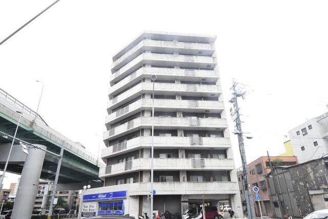 アマーレ東海通の外観
