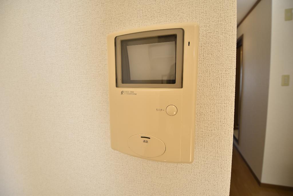 拡大写真:アンテノール 2階202のカメラ付インターホン