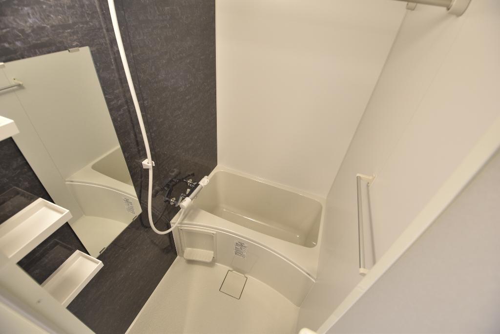 拡大写真:S‐RESIDENCE名駅WEST 5階508の風呂