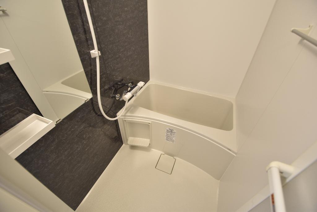 拡大写真:S‐RESIDENCE名駅WEST 5階508の風呂
