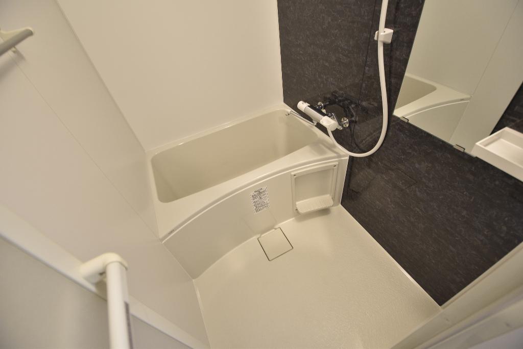 拡大写真:S‐RESIDENCE名駅WEST 10階1007の風呂