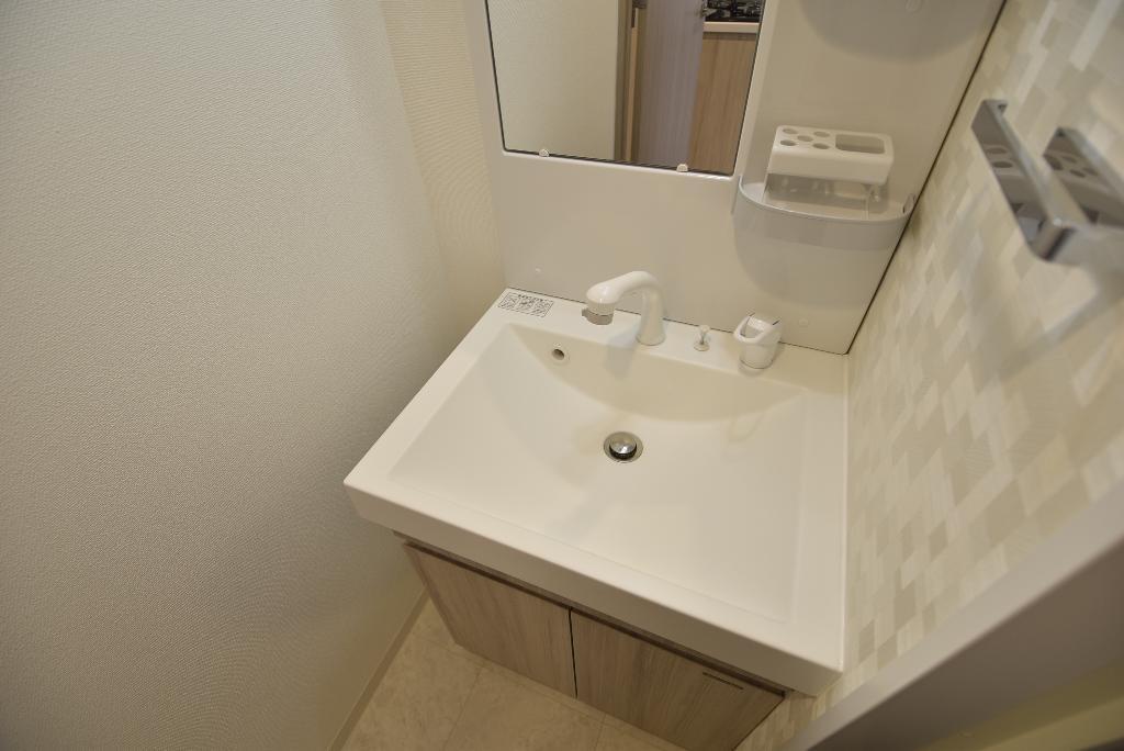 拡大写真:S‐RESIDENCE名駅WEST 9階905の洗髪洗面化粧台