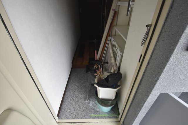 拡大写真:コーポやすり苑 2階205の玄関