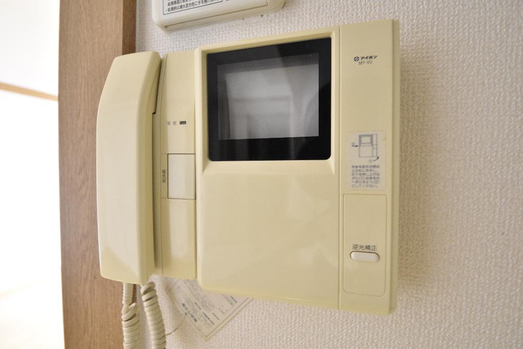 拡大写真:ベルデュール 3階301のカメラ付インターホン