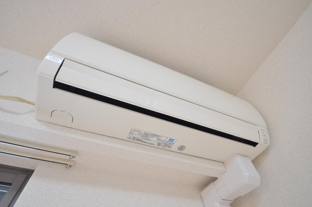 拡大写真:マインシュロス3 1階103のエアコン