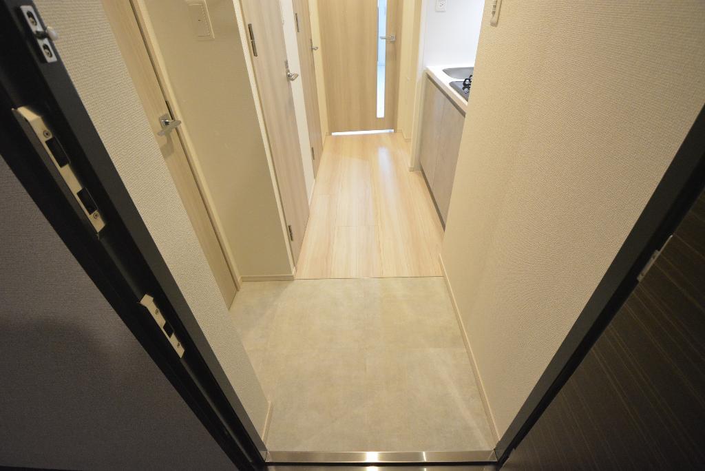 拡大写真：Ｓ-ＲＥＳＩＤＥＮＣＥ名駅ＮｏｒｔｈⅡ 5階505の玄関