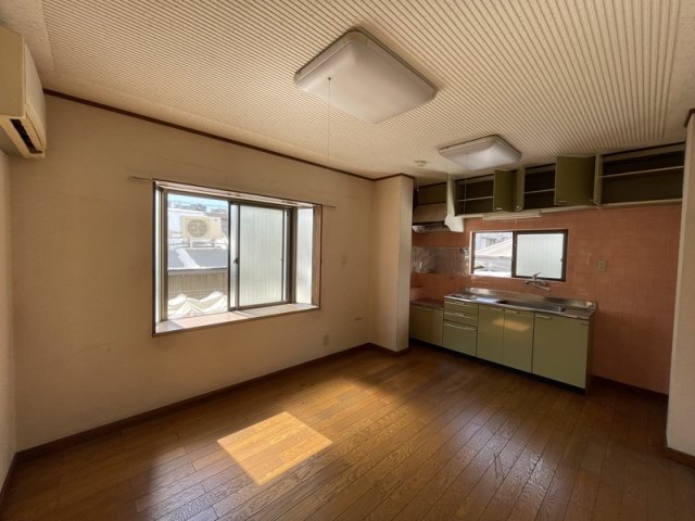 拡大写真:KCS鶴橋 1階1の内装