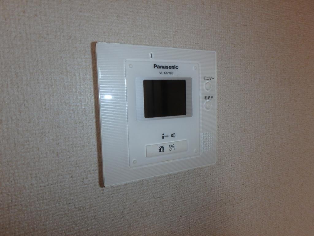 拡大写真:ブランシェ本郷ⅡB 1階101のカメラ付インターホン