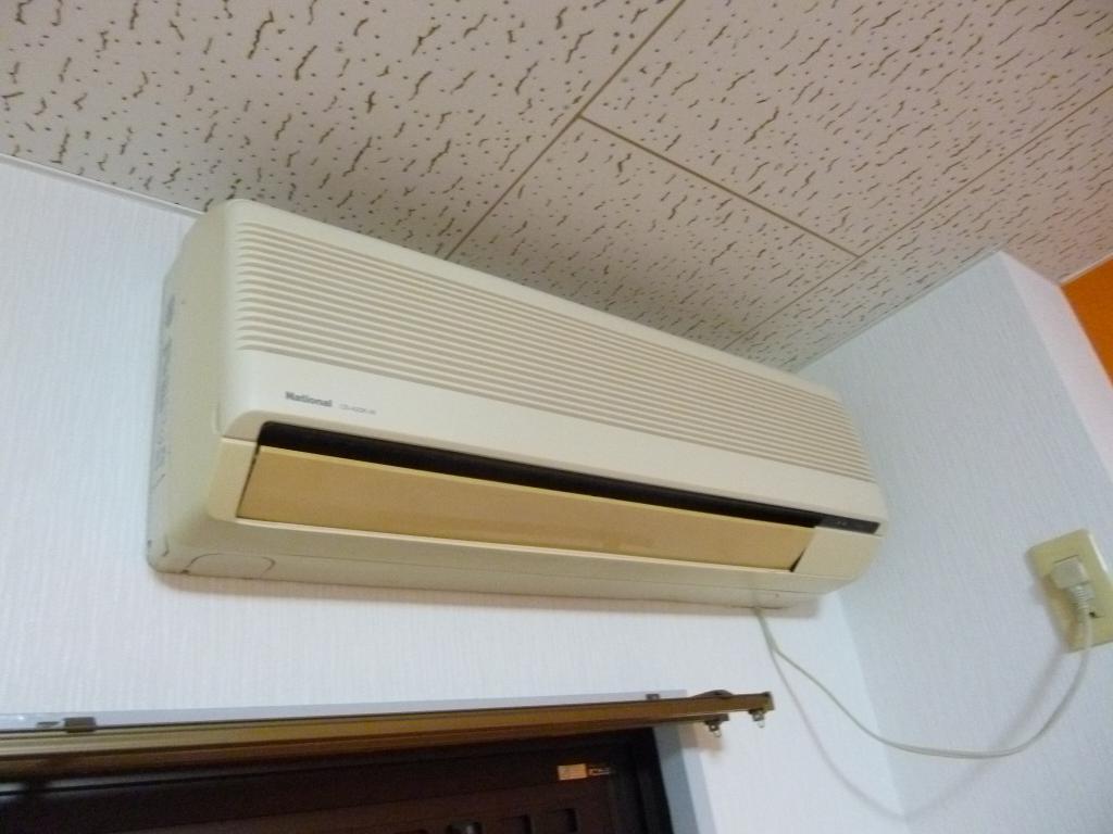拡大写真：エレガンスみやもと 4階403のエアコン