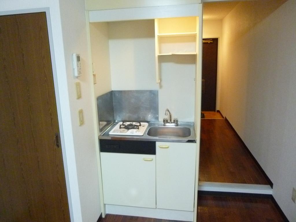 拡大写真：エレガンスみやもと 4階403のキッチン