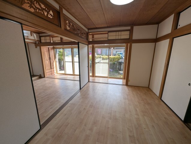 拡大写真:三田洞東2丁目戸建貸家 1階1の内装